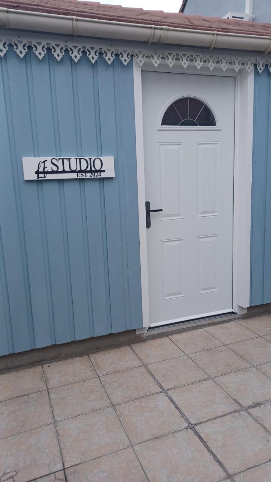 Le Studio Aubervilliers Extérieur photo